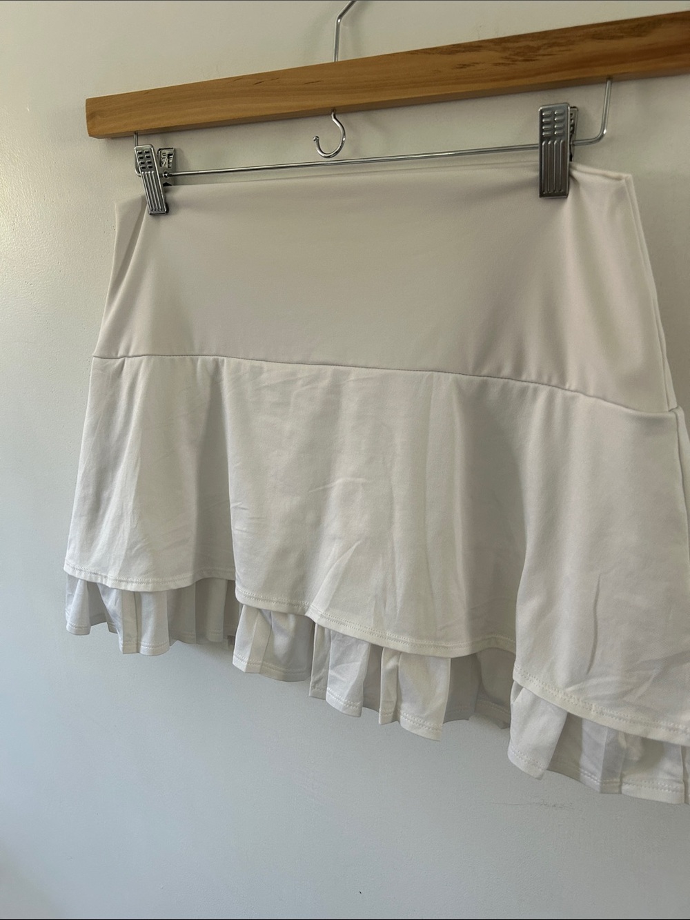 K-Swiss Tennis Prep Skort White Size XL with Pleated Trim Activewear Athleisure - Picture 10 of 11
